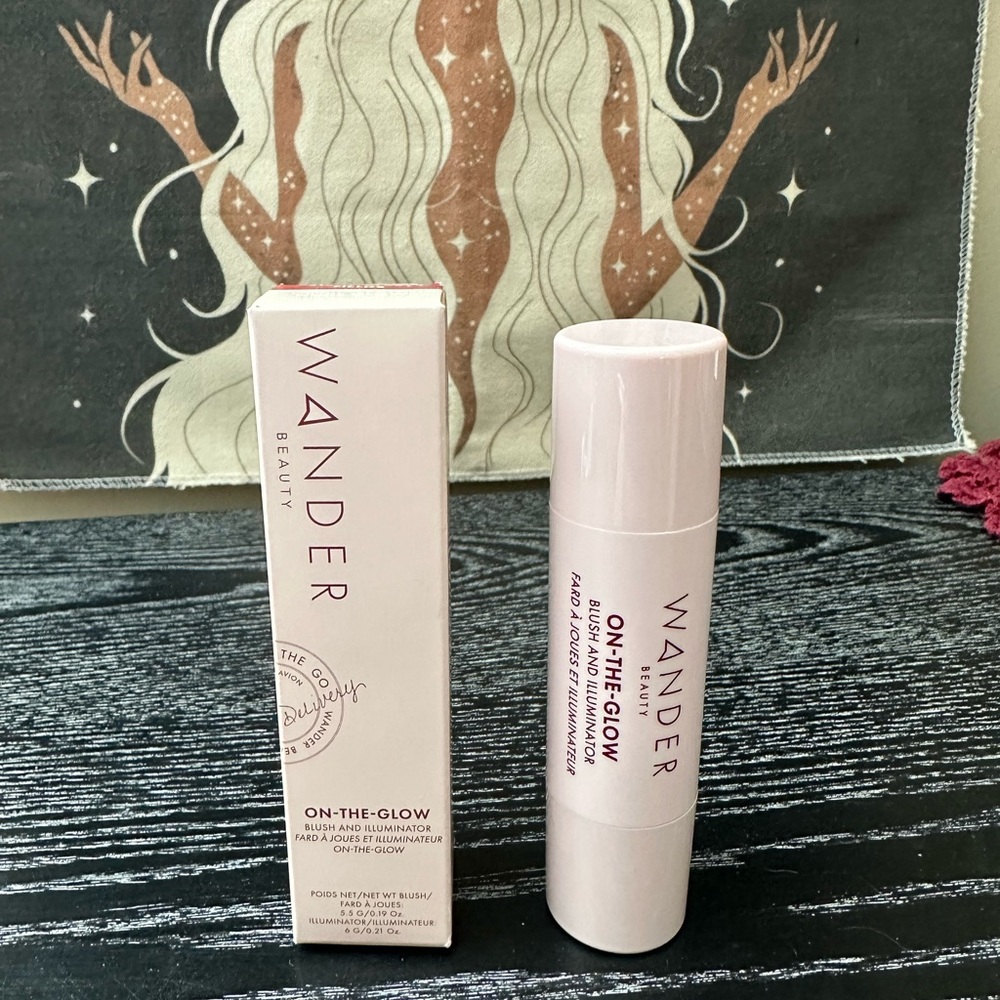 wander beauty on the glow blush & illuminator